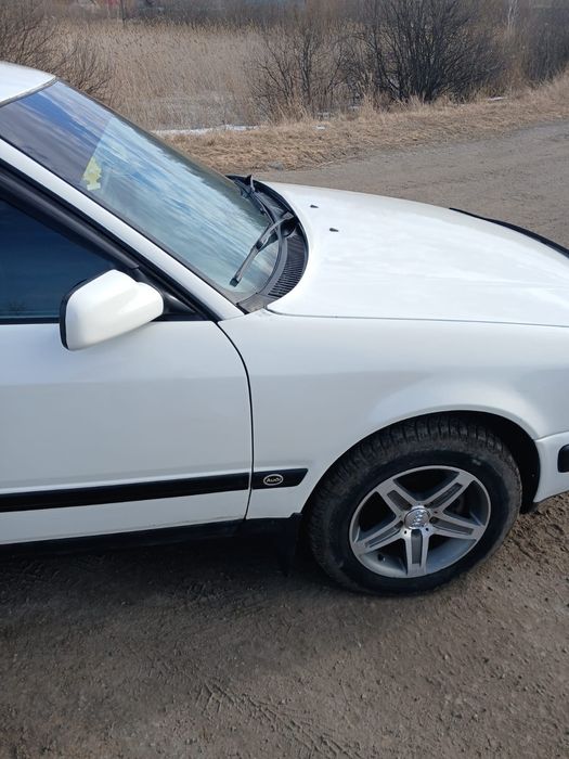 Продам AUDI 100 C4