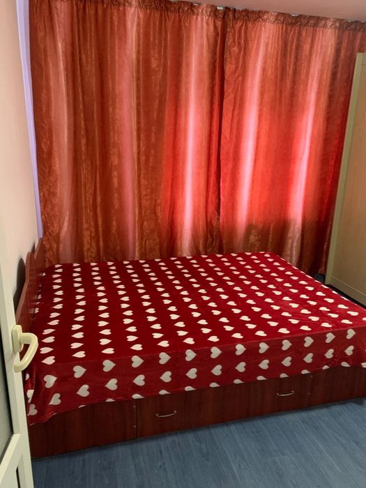 Închiriez apartament Rovine /poștă