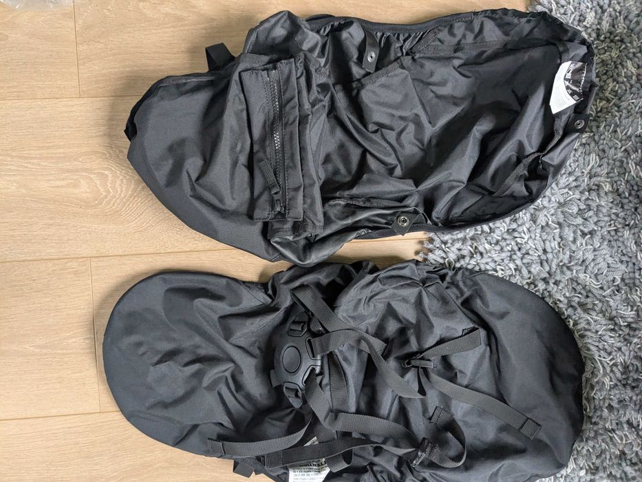 Mountain Buggy Duet Luxury Twin Pushchair With 2 Carrycots