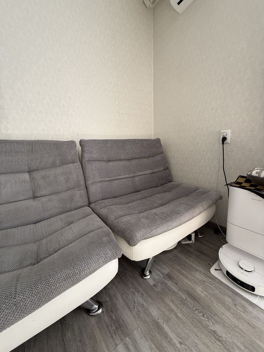 Продам диван и 2 кресла