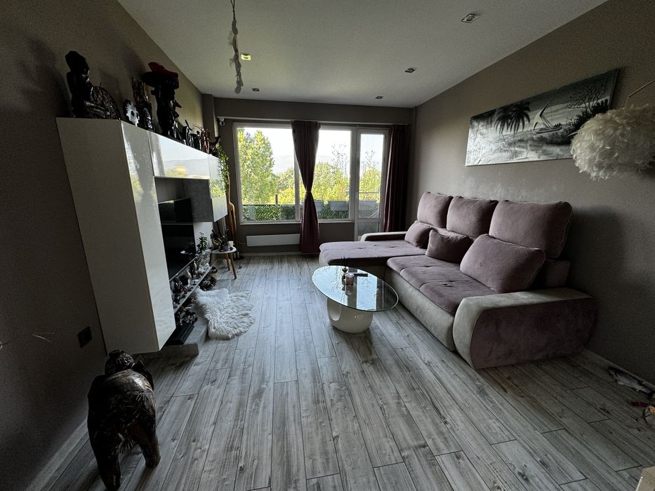 Дава се под наем Тристаен апартамент в София, Толстой - 67 кв.м за 600 € - Снимка #1