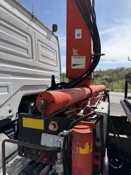 Autoplatforma mercedes atego macara furculita placa hidraulica perne