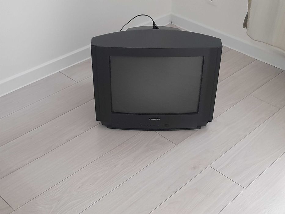 Продается телевизор «SAMSUNG» , в рабочем состоянии, б/у.