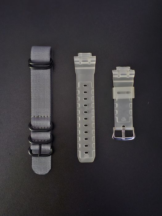 Ремешки для часов разные NATO и для Casio