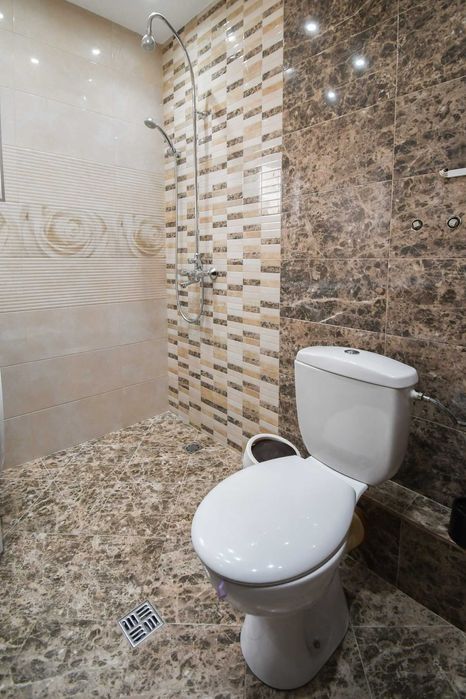 Дава се под наем Тристаен апартамент в София, Младост 4 - 100 кв.м за 498.27 € - Снимка #3