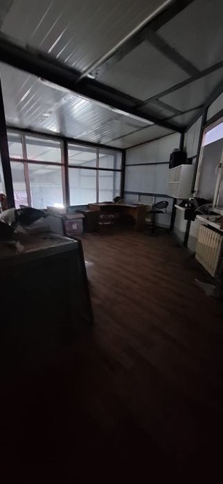 Сдам СТО вдоль улицы.