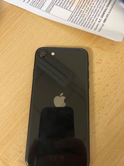 Vand Iphone SE 2020