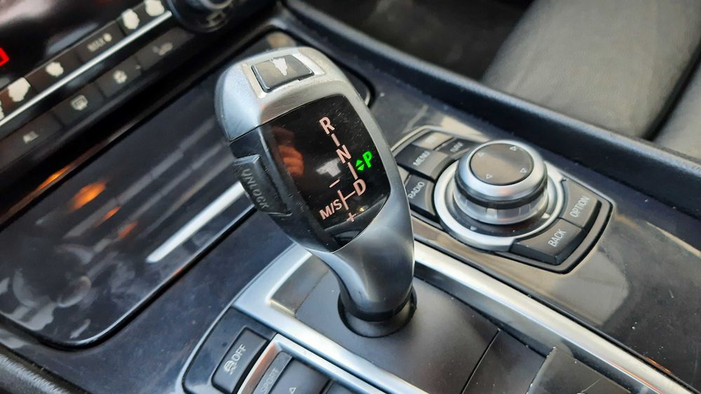 dezmembrez bmw f07 535GT/faruri bmw gt/usa spate bmw gt