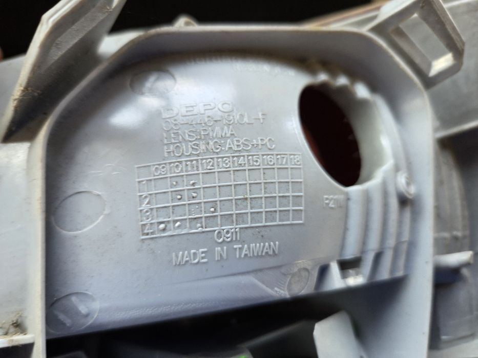 Заден ляв стоп за AUDI A4 B7 Avant Ауди А4 Б7 комби