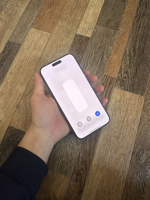 Продам iPhone 15 Pro Max 512GB