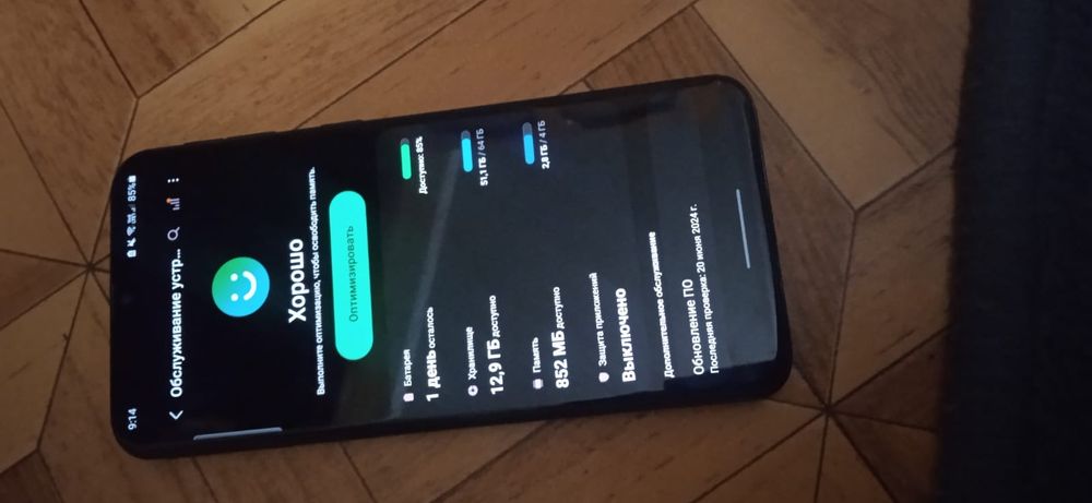 Samsung A40 продам