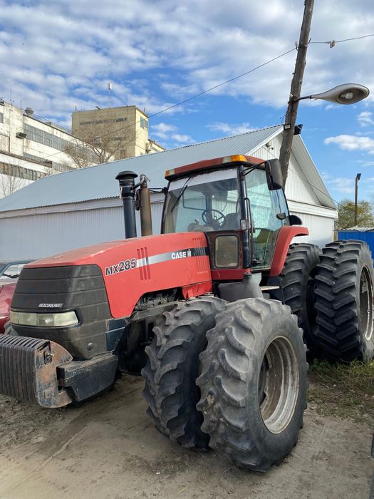 Продам Case Magnum MX285