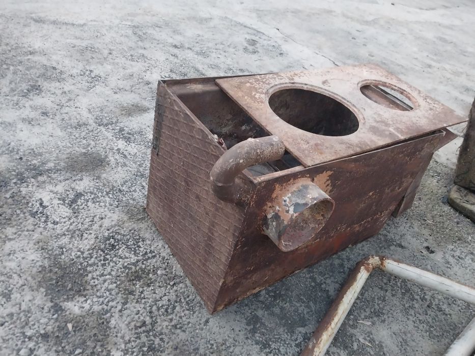 Продам печь (котел) твердотопливный