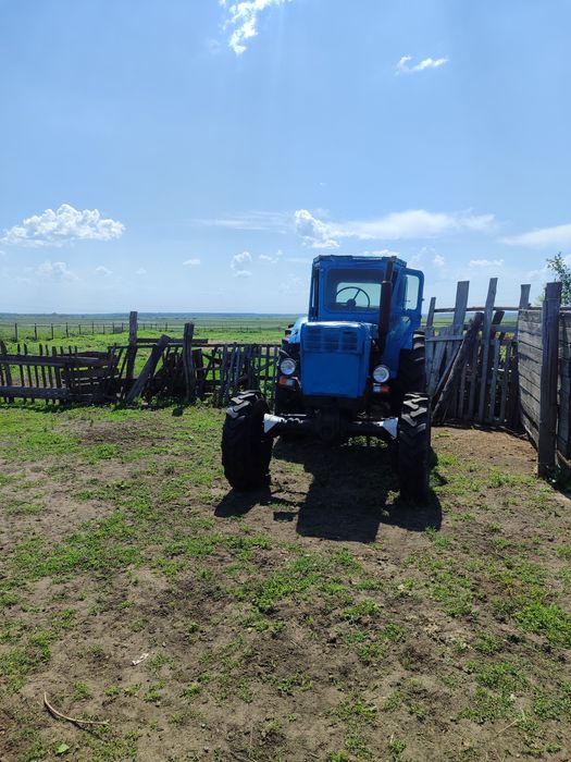 Продам Трактор т-40