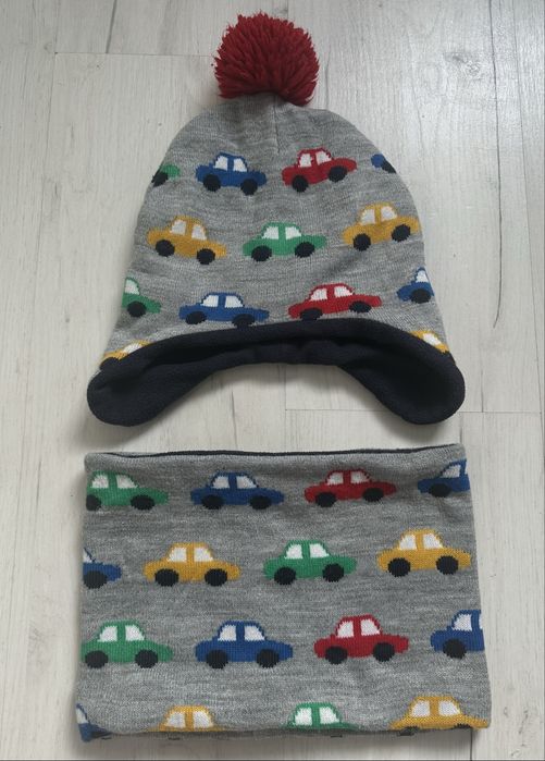 Детска шапка и шал