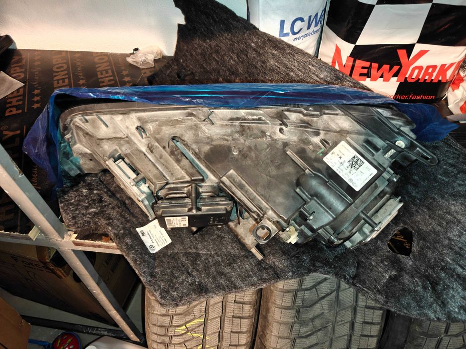 Фарове за VW Touareg Туарег 2014 2015 2016 2017 2018 година