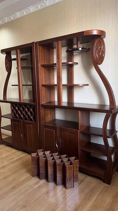 Стенка - бар из красного дерева