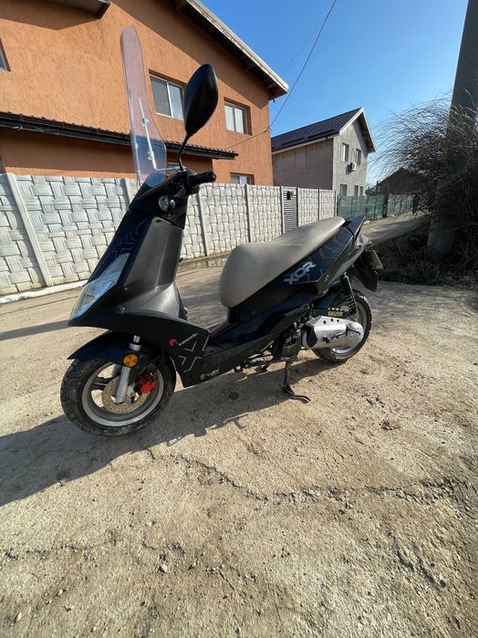 Scuter Generic XOR50 se vinde URGENT