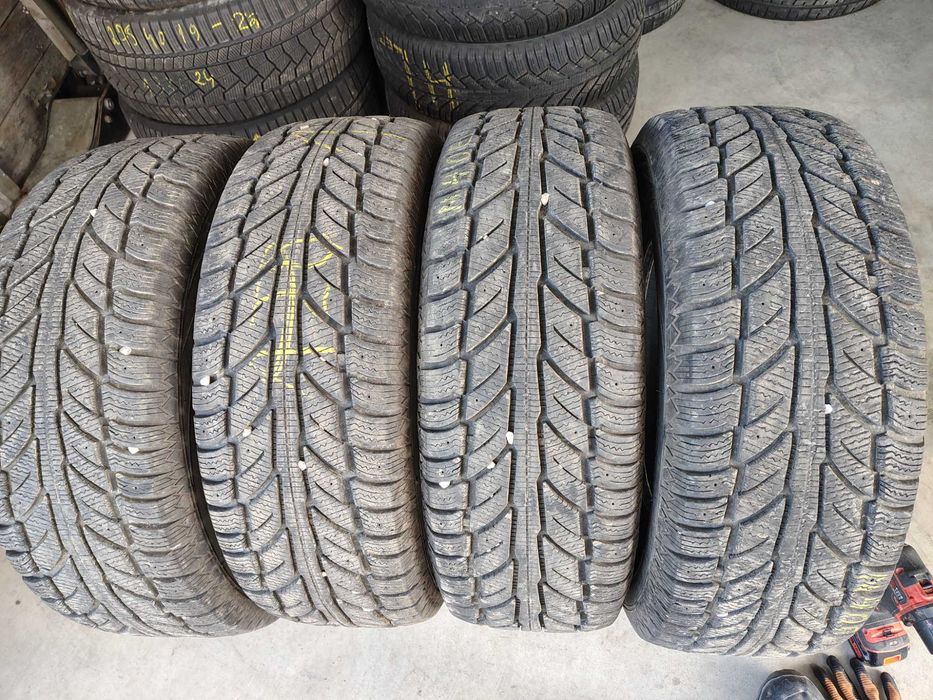 4бр.зимни гуми COOPER 245 70 16 DOT20 цена за брой