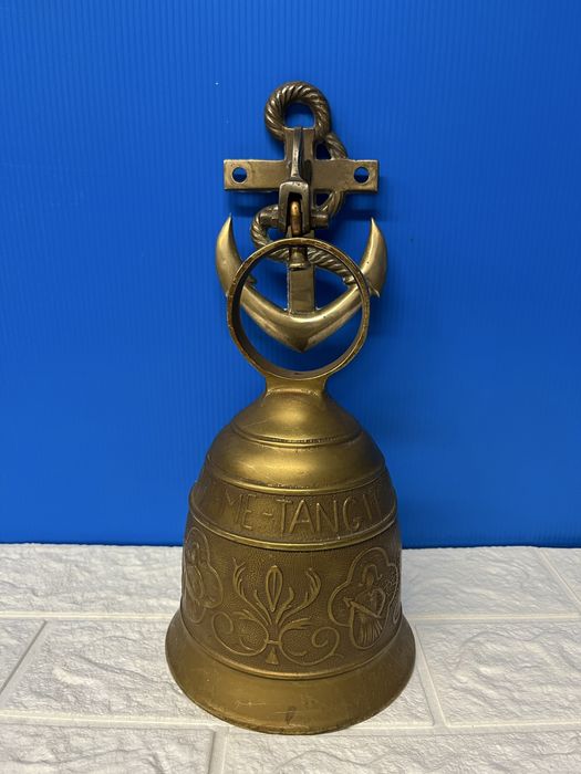 Корабна,бронзова камбана