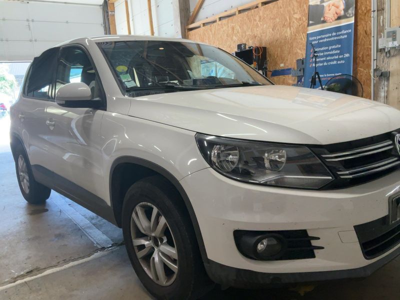 Volkswagen Tiguan 2.0 TDI BlueMotion Tech 2012