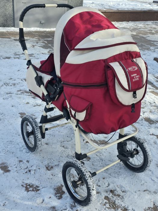 Продам коляску в очень хорошем состоянии