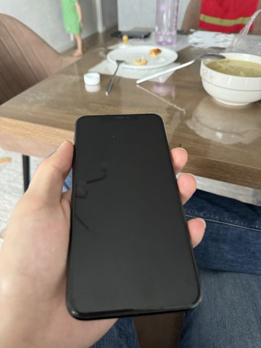 Срочно Продам Iphone 11 pro max 256gb
