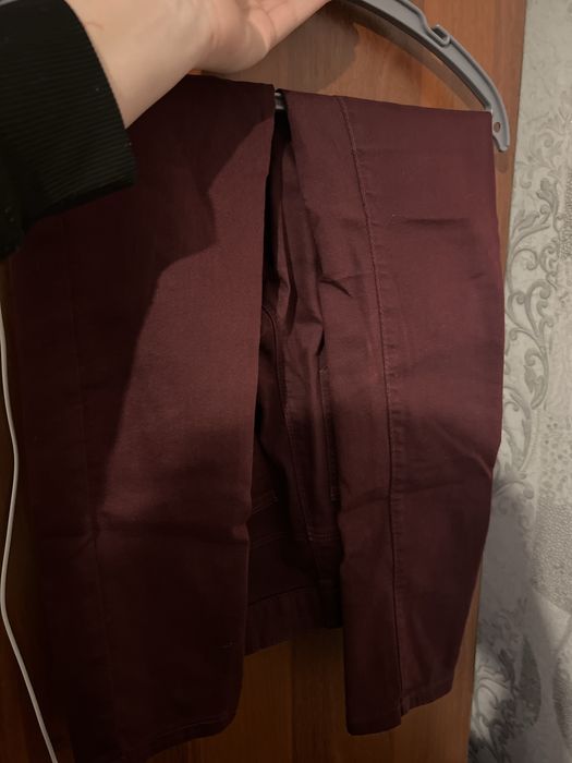 Продам джинсы на худенькую