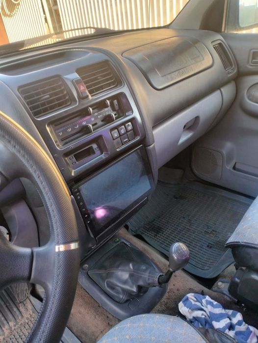 Продам Мазда MPV