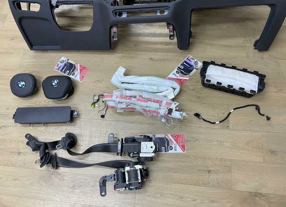 BMW G20 - plansa de bord cusatura - kit airbag volan pasager genunchi