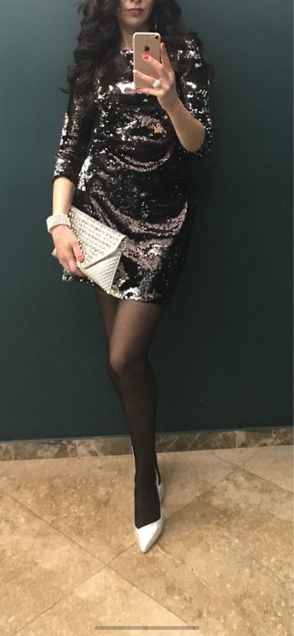 Платье в пайетках