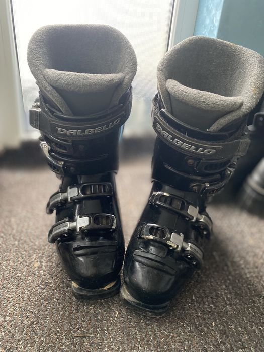 vand clapari schiuri fara desfecte