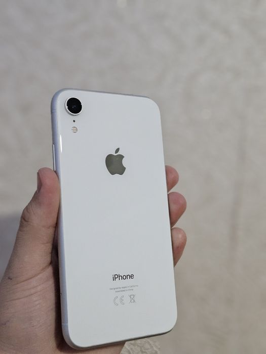 iPhone хр  в хорошем состоянии!