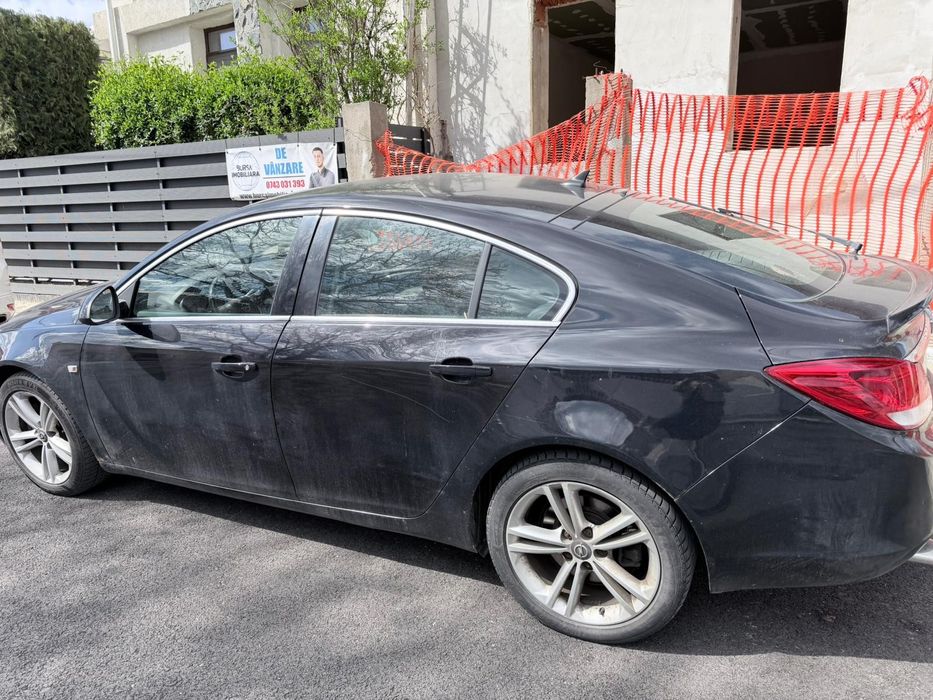 Opel Insignia Turbo benzina, 4x4, 220 CP