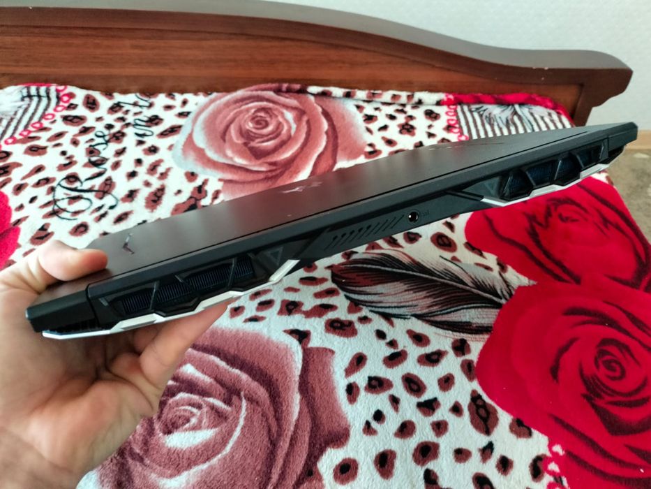 Игровой ноутбук Acer Predator