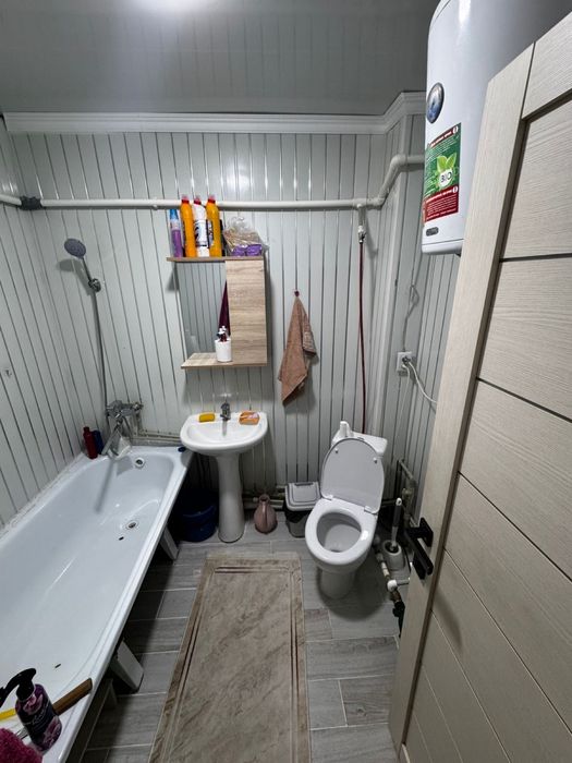 Үй сатылады 3 мкрдан 1 домнан