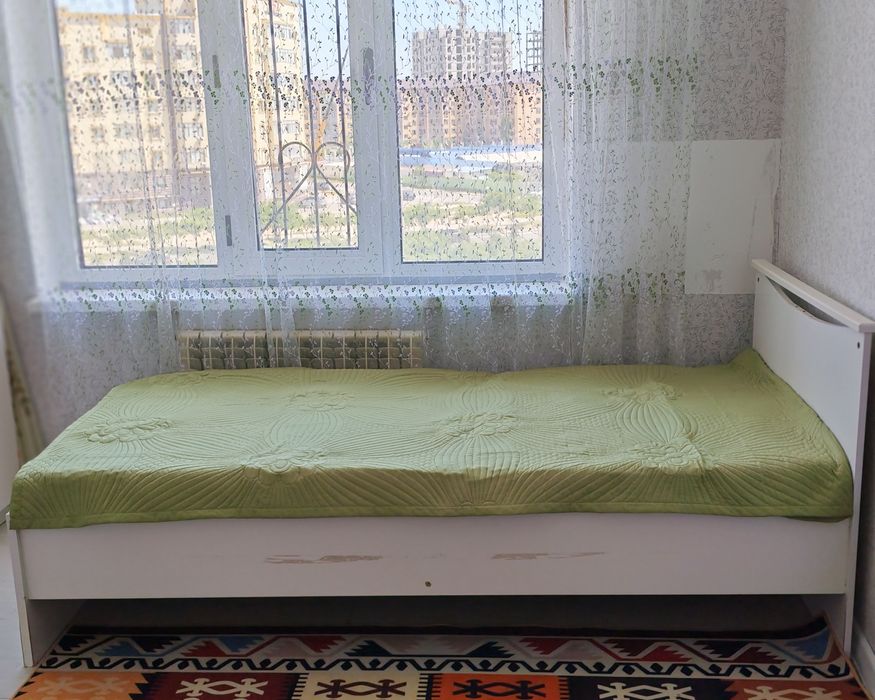 односпальная кровать