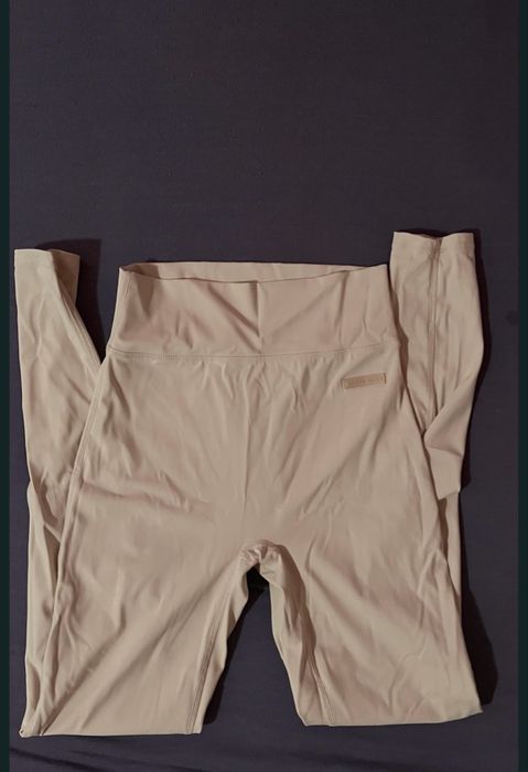 Нови блузки Pull&Bear и др.