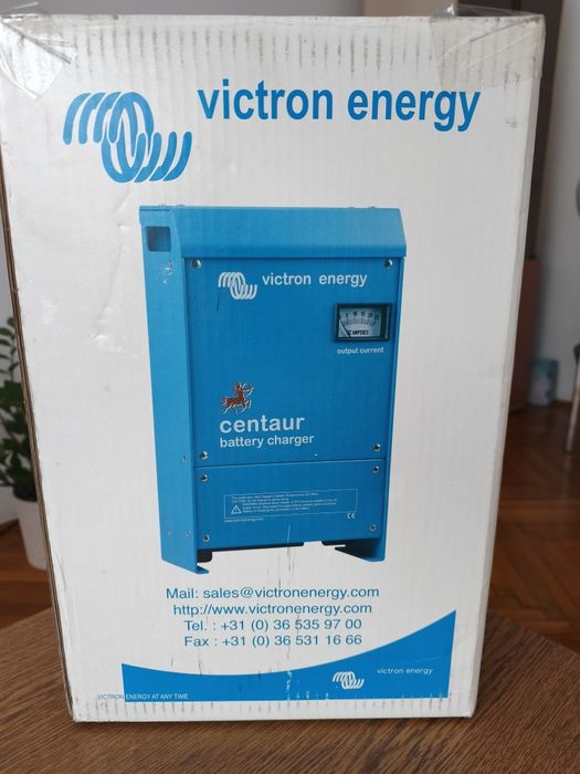 Victron Energy Centaur Charger 12/20 – NOU – încărcător profesional
