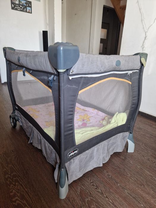 Манеж складной Chicco