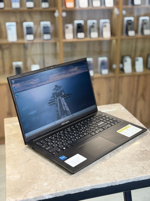 ASUS VivoBook — Intel Core i3-N305 /PhoneLab