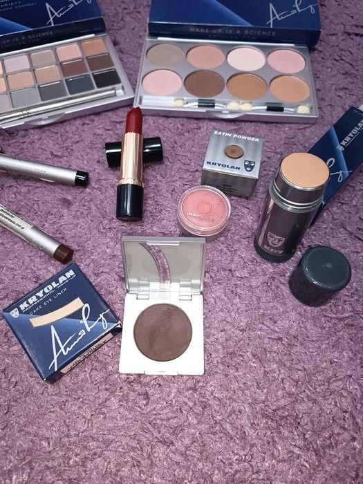 Kryolan сенки моливи грим