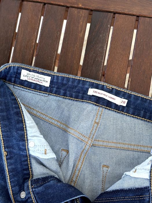Дамски дънки Levi's (721 High Rise Skinny) - размер 28, Отлично състояние
