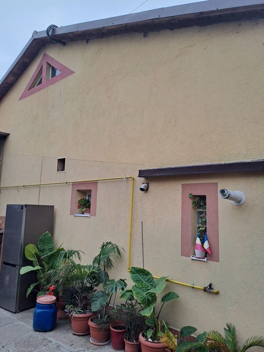 Casă de vânzare Tulcea – 150 mp utili, teren 330 mp, garaj, panouri fotovoltaice 5 kW