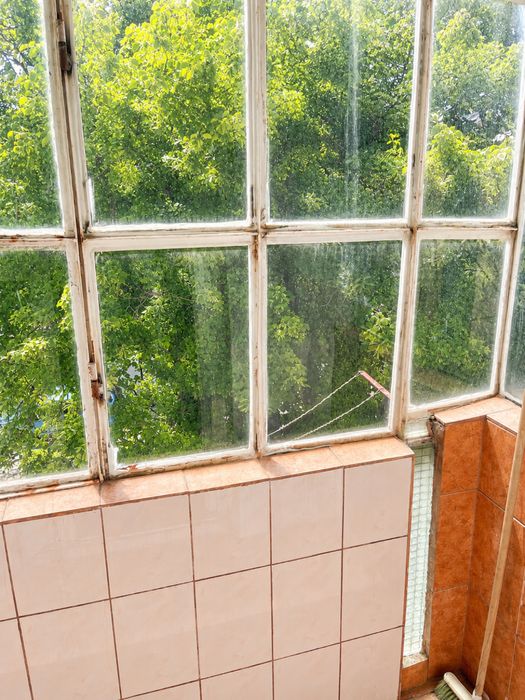 Apartament 2 camere 56 mp, semidecomandat caracal centru cu boxa 9 mp