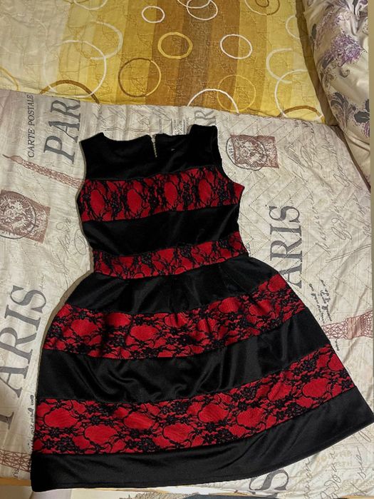 Стилни рокли,вижте долу в описанието!