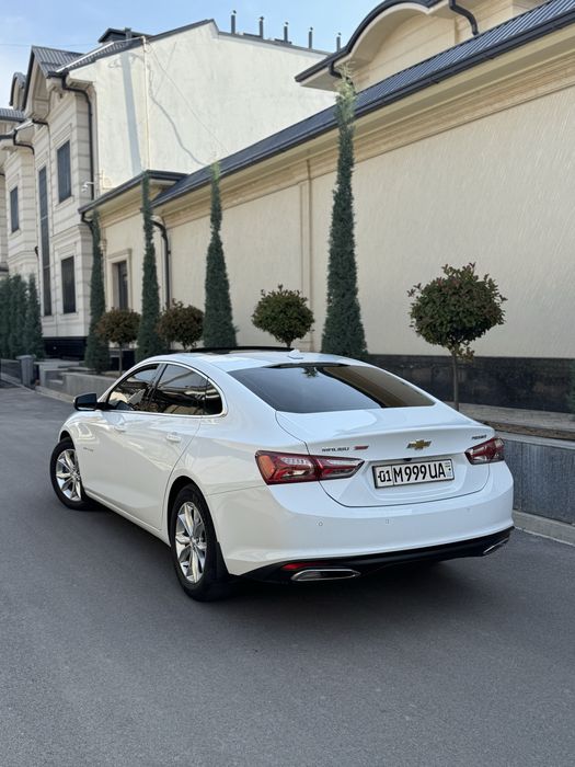 Chevrolet Malibu 2022 — 4