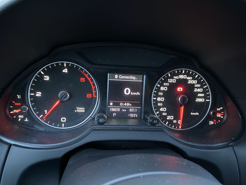 Vand sau schimb Audi q5 2013 automat