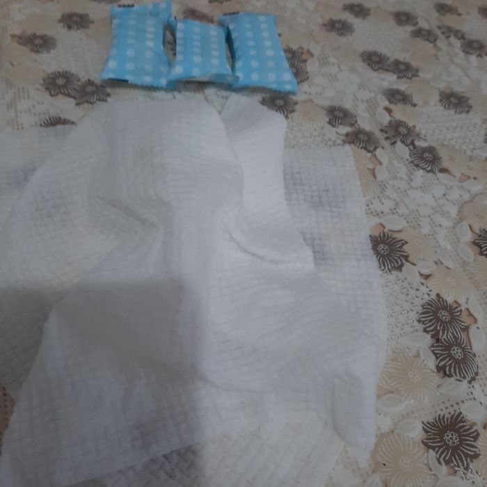 Сапоги зимние, и салфетки