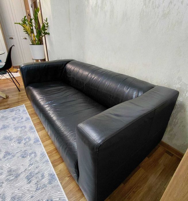 Vand canapea  neagra de piele